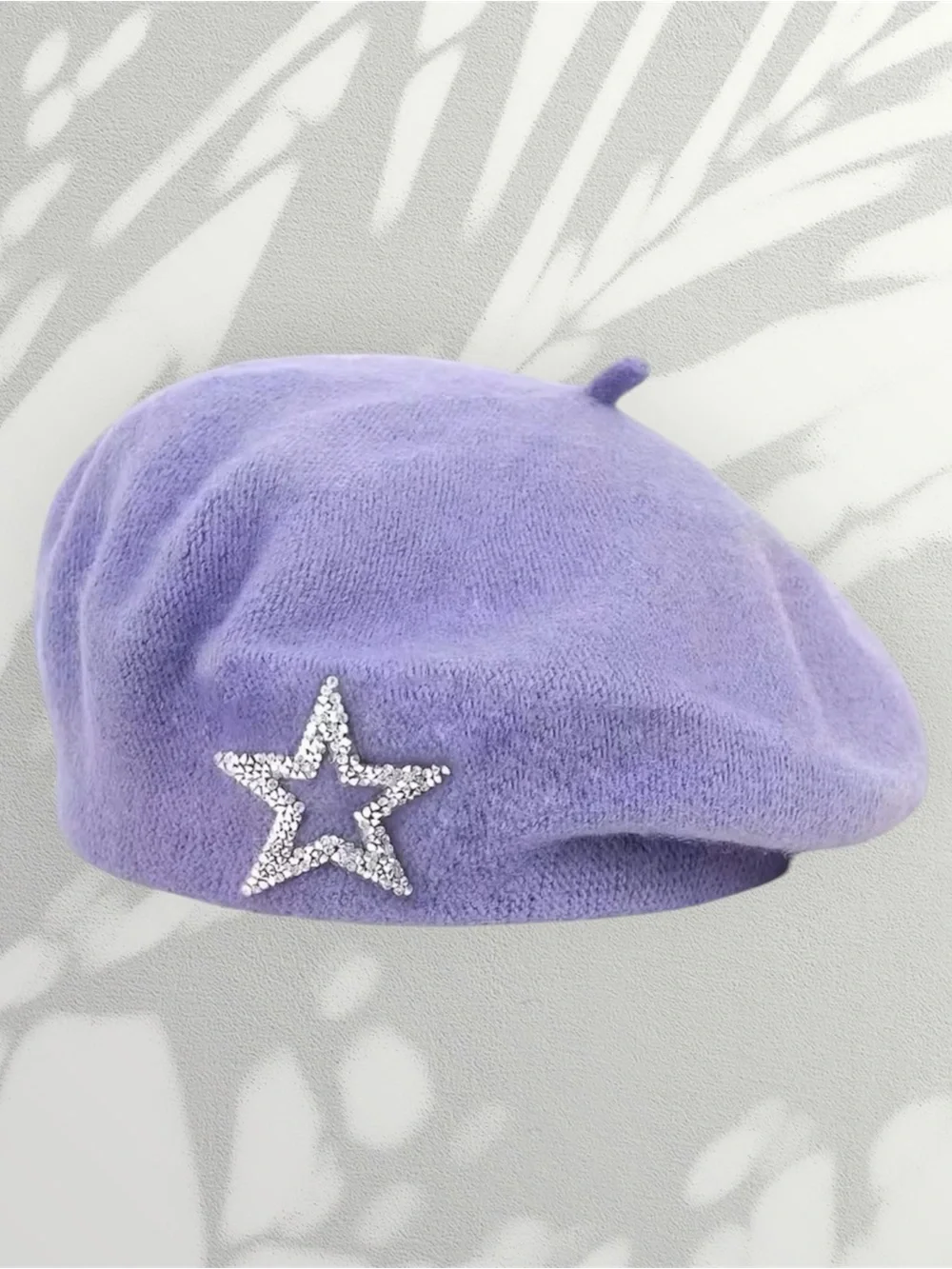 Y2K Rare Vintage Lavender Purple Beret Hat with Rhinestone Star Detail 💜